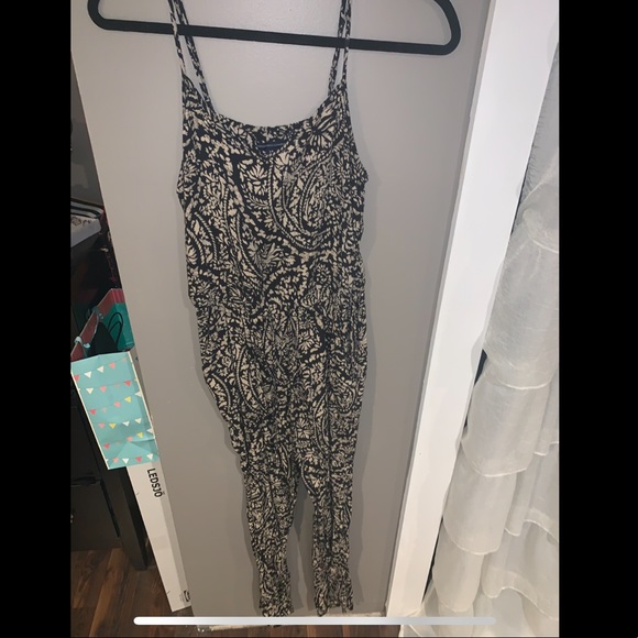 Jumpsuit - Picture 2 of 3